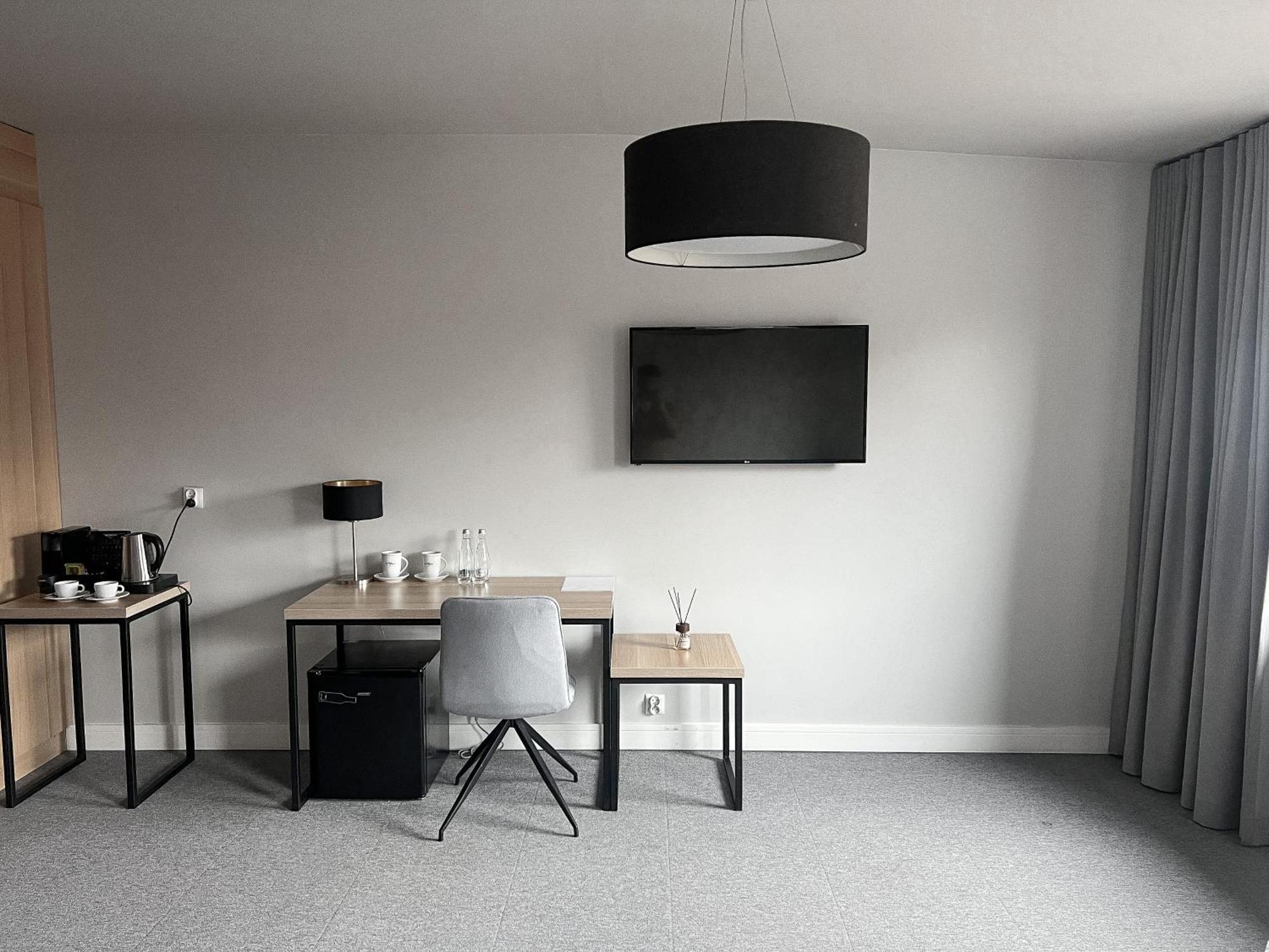 Kamienica Nr 6 Aparthotel Aleksandrow Lodzki Ngoại thất bức ảnh